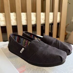 Toms Black Canvas Slip-Ons